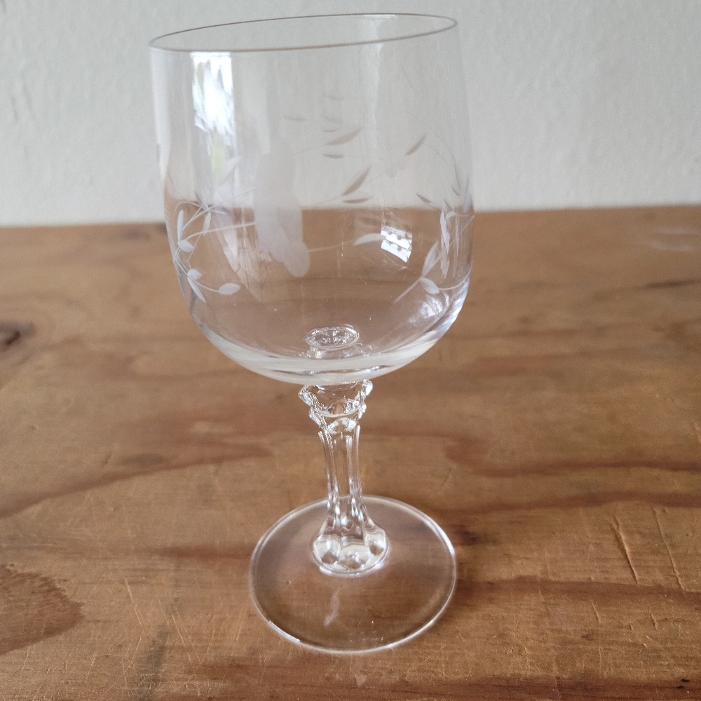 Princess House Hertiage collection Wine glasses